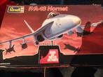 Hunt for red october F/A-18 Hornet nieuw, Ophalen of Verzenden, Nieuw, 1:72 tot 1:144, Revell