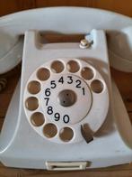 Vintage witte draaischijf telefoon, Ophalen of Verzenden, Gebruikt, Met draaischijf