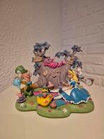 DISNEY Alice in wonderland beeld, groot, Verzamelen, Disney, Ophalen, Overige figuren, Zo goed als nieuw, Beeldje of Figuurtje