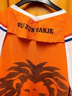 Oranje cape met Leeuw - Wij Zijn Oranje, Ophalen of Verzenden, Zo goed als nieuw, Oranje of Koningsdag