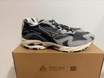 Te koop nieuwe Mizuno Wave Rider 10 maat 46, Postlaan 3, Zwart, Nieuw, Ophalen of Verzenden