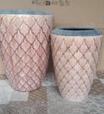 Set van 2 sierlijke bloempotten, Ophalen, Rond, Tuin, Zo goed als nieuw