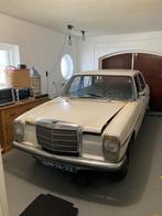 Mercedes W115 2.0 200D / 220D 1972 Wit Project Auto, Auto's, Te koop, Zilver of Grijs, Geïmporteerd, 1330 kg