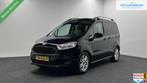 Ford Tourneo Courier 1.0 Titanium ECC TREKHAAK CRUISE LM., Auto's, Ford, Voorwielaandrijving, Gebruikt, Euro 6, Zwart