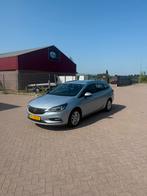 Opel Astra 1.0 Turbo 77KW Sports Tourer 2016 Grijs, Auto's, Opel, Voorwielaandrijving, 1178 kg, 620 kg, 23 km/l