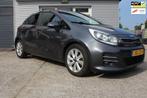 Kia RIO 1.2 CVVT ExecutiveLine 5-deurs, navi, camera, cruise, 450 kg, Gebruikt, Euro 6, 4 cilinders