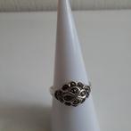 (i) Zilveren ring met markasietjes, Ophalen, 19 tot 20, Zo goed als nieuw, Dame