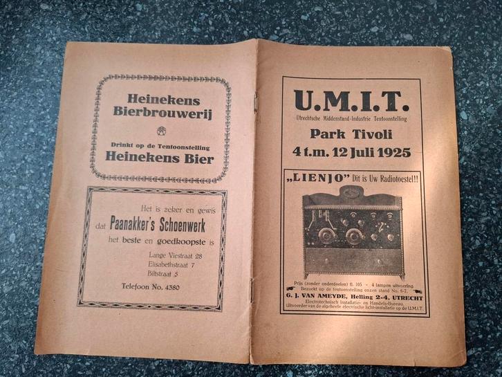 UMIT Utrecht 1925, Boeken, Catalogussen en Folders, Gelezen, Ophalen of Verzenden