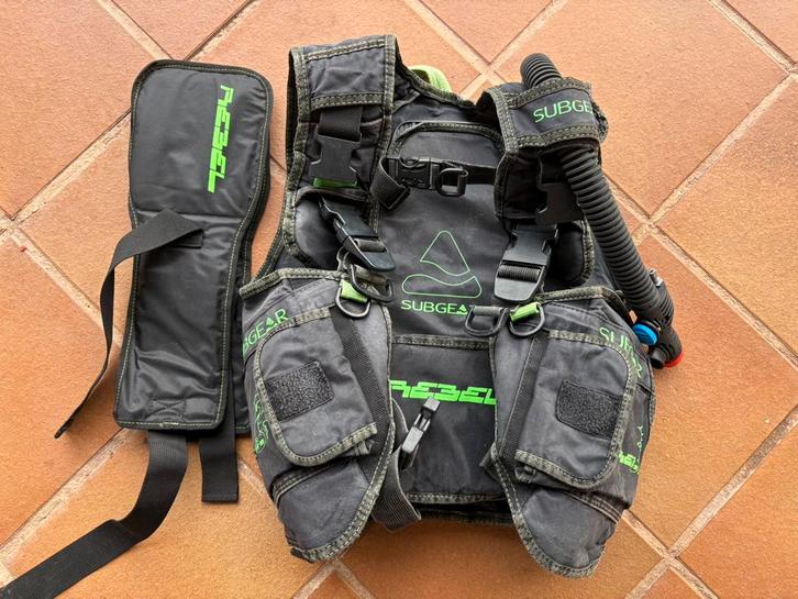 Subgear Rebel trimvest voor kinderen, Watersport en Boten, Duiken, Gebruikt, Trimvest of Wing, Verzenden