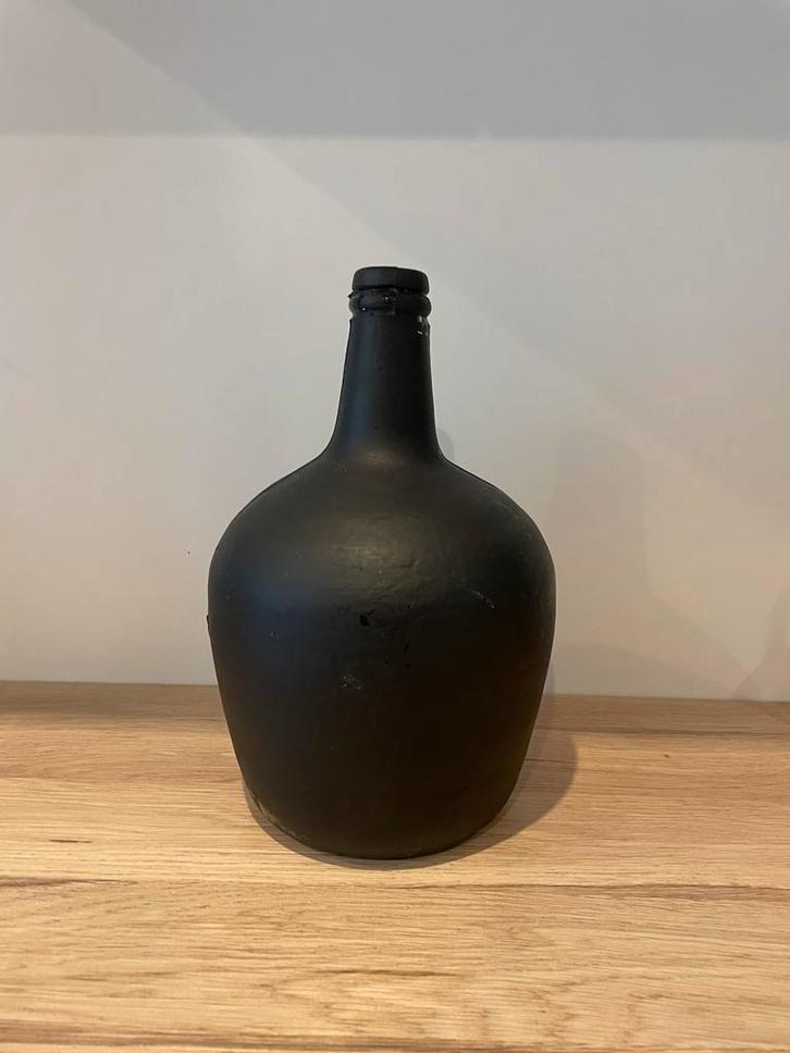 Zwart geverfde vaas - Decoratief, Huis en Inrichting, Woonaccessoires | Vazen, Gebruikt, Zwart, Minder dan 50 cm, Overige materialen