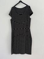 Leuk zwart/wit gestreept tricot jurkje van Comma in maat 42, Zwart, Maat 42/44 (L), Knielengte, Gedragen