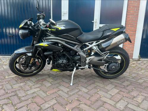 Triumph speed triple 1050 rs nieuwstaat!, Motoren, Motoren | Triumph, Particulier, Naked bike, meer dan 35 kW, 3 cilinders, ABS