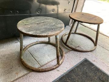 2 vintage “olifanten” krukjes beschikbaar voor biedingen