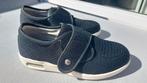 Nieuwe schoenen met klittenband maat 41 zwart, Ophalen of Verzenden, Nieuw, Zwart, Sneakers of Gympen