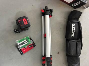 Kruislijn laser levelfix cl120g zgan incl alle toebehoren beschikbaar voor biedingen