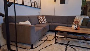 Grijze hoekbank  beschikbaar voor biedingen