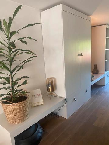 Kast/Wandmeubel 6700 cm