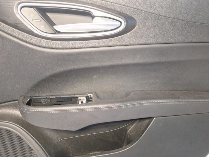 Portierbekleding 4Deurs rechts-voor van een Alfa Romeo Giuli, Auto-onderdelen, Gebruikt, -, Verzenden, -