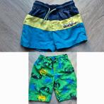 2 leuke zwembroeken maat 98 groen blauw, Maat 98, Ophalen of Verzenden, Zo goed als nieuw, Zwembroek