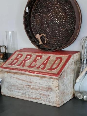 brocante BROODBAK beschikbaar voor biedingen