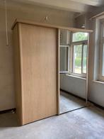 Ruime kledingkast met schuifdeuren en spiegel, Huis en Inrichting, Ophalen, Zo goed als nieuw, Eenpersoons, Modern