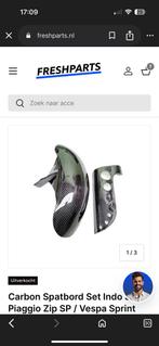 Carbon spatbord sp vork, Ophalen of Verzenden, Zo goed als nieuw, Kap, Piaggio