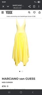 Guess by Marciano gele jurk - Maat M - Nieuw!, Kleding | Dames, Jurken, Maat 38/40 (M), Geel, Nieuw, Ophalen of Verzenden