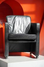 Zwarte leren fauteuil, Ophalen, Gebruikt, Minder dan 75 cm, Leer