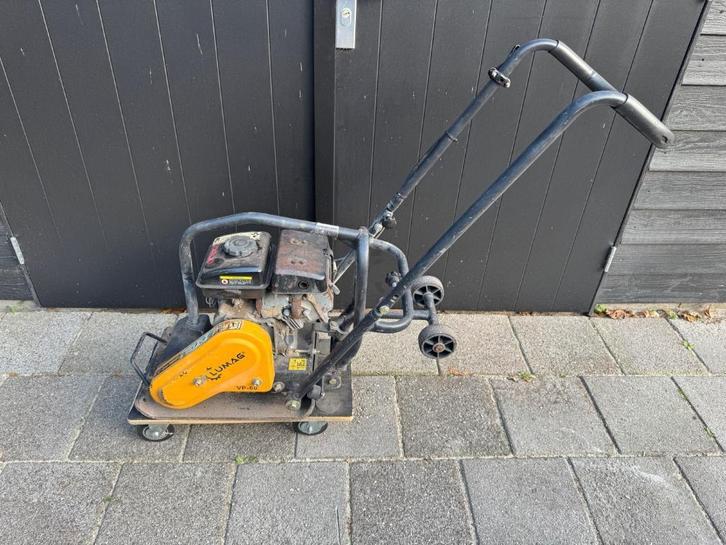 Te huur Trilplaat, Tuin en Terras, Hand-tuingereedschap, Ophalen