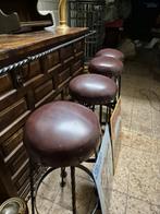 Vintage Bar met Krukken, tapkraan, flessenrek etc zie foto's, Huis en Inrichting, Barren, Ophalen, Gebruikt, Inclusief barstoelen