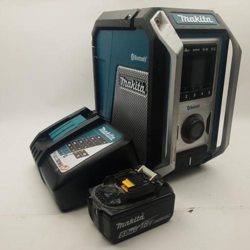 Makita DMR114 Bluetooth FM/AM 12 - 18V Incl accu en lader, Muziek en Instrumenten, Standaards, Zo goed als nieuw, Ophalen of Verzenden