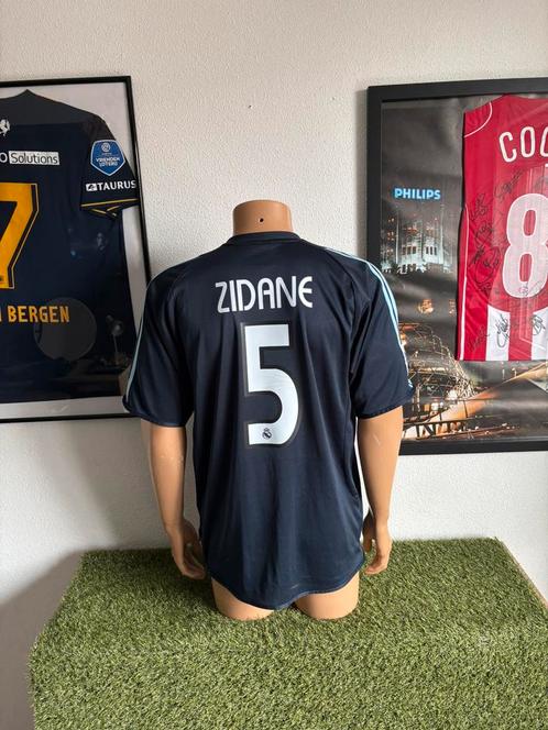 Real Madrid uitshirt 2003-2004 Zidane, Sport en Fitness, Voetbal, Zo goed als nieuw, Shirt, Maat L, Ophalen of Verzenden