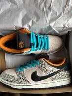 Nike SB dunk low electric pack safari 44, Ophalen of Verzenden, Nieuw, Zwart