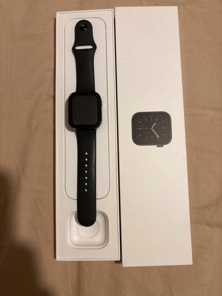 Apple Watch Series 6 40mm - Topconditie!, Sieraden, Tassen en Uiterlijk, Smartwatches, Gebruikt, iOS, Zwart, Hartslag, Waterdicht