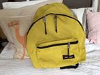 Eastpak rugtas Back to School Maisgeel., Ophalen of Verzenden, Zo goed als nieuw, 25 tot 40 cm, Eastpak