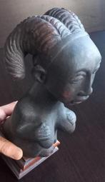 Terracotta beeld naakte Afrikaanse vrouw met ramhoorns, Ophalen of Verzenden