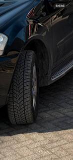 Winterbanden + velgen Mercedes ML W164 en S-klasse, Ophalen, Gebruikt, Banden en Velgen, 17 inch