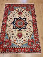Nieuw handgeknoopt oosters tapijt kazak 154x103, Info@SlatsAntiek.nl, Crème, 100 tot 150 cm, Perzisch