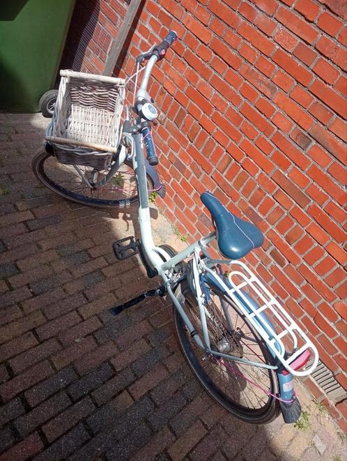 24 inch meisjes fiets licht blauw Batavus Star, Fietsen en Brommers, Fietsen | Meisjes, Gebruikt, 24 inch, Handrem, Ophalen