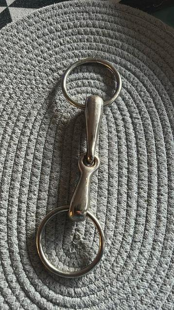 Enkelgebroken bitje 12,5 cm beschikbaar voor biedingen