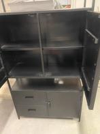 Zwarte huiskamerkast, Gebruikt, 200 cm of meer, 25 tot 50 cm, 50 tot 100 cm