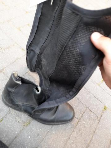 Paardrij schoenen beschikbaar voor biedingen