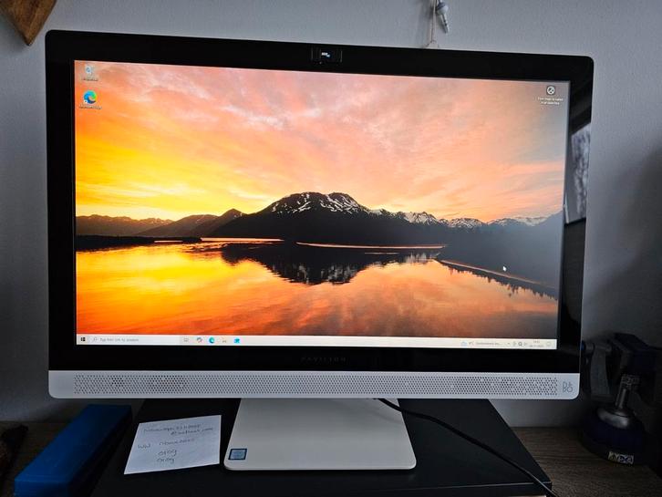 HP All in one PC intel core i7-7700T CPU 2.90GHz 24-b241nd, Computers en Software, Desktop Pc's, Zo goed als nieuw, HDD, SSD, Ophalen