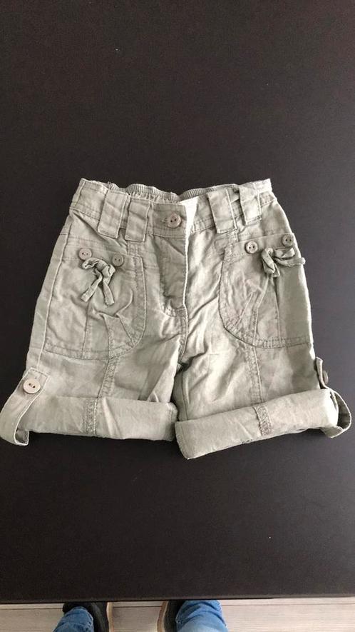 Bakkaboe oprolbaar broekje maat 68 groen korte broek, Kinderen en Baby's, Babykleding | Maat 68, Zo goed als nieuw, Meisje, Broekje