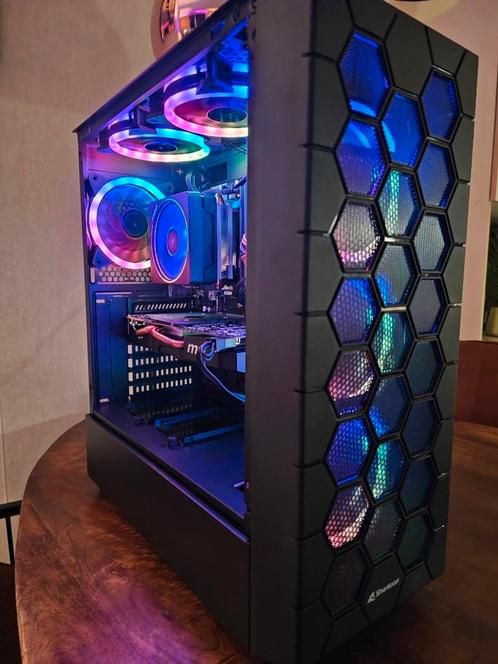 GamePC RYZEN7 2700X 8Cores/16GB/SSD/2TB/GTX1070 8GB/W11, Computers en Software, Desktop Pc's, Zo goed als nieuw, 3 tot 4 Ghz, HDD