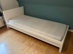 Eén persoons bed 90x210 met M-Line matras, Huis en Inrichting, Slaapkamer | Bedden, Ophalen, Gebruikt, 90 cm, Eenpersoons