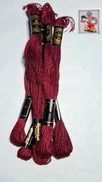 5x DMC mouline, roze 3685, Hobby en Vrije tijd, Borduren en Borduurmachines, Mulhouse, France, Ophalen of Verzenden, Borduurgaren of Zijde