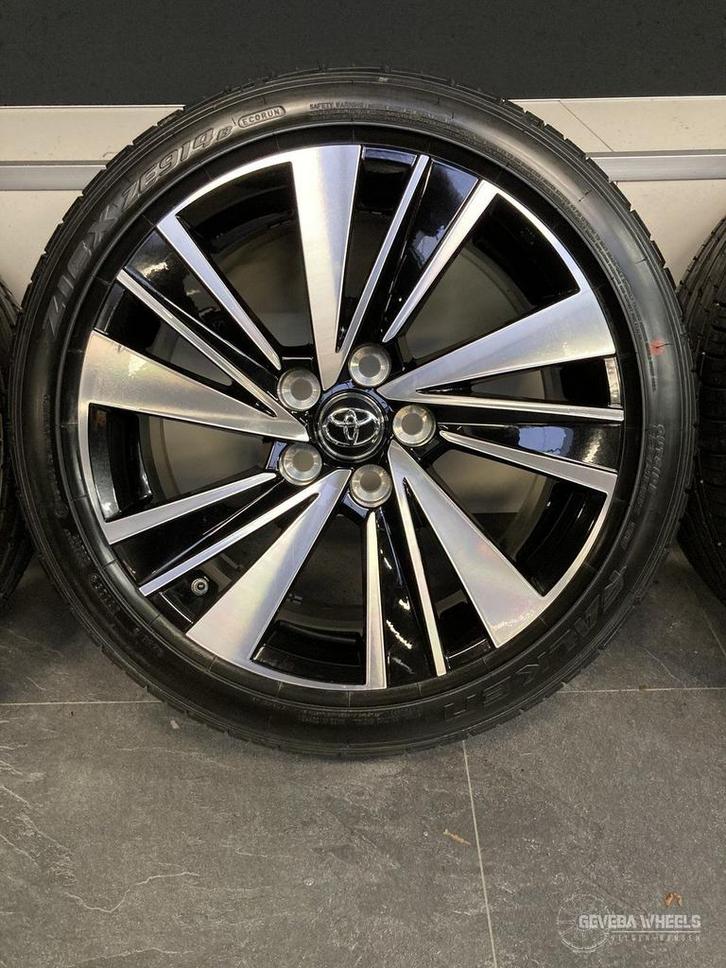 17” originele Toyota Corolla velgen + banden 5x114.3 9157-7, Auto-onderdelen, Banden en Velgen, Banden en Velgen, Zomerbanden