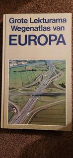 Grote Lekturama wegenatlas van Europa uit 1984, Boeken, Atlassen en Landkaarten, Bosatlas, Zo goed als nieuw, Lekturama, 1800 tot 2000