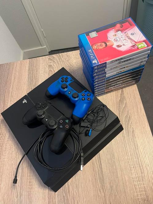 PlayStation 4 + 2 controllers en 12 games!, Spelcomputers en Games, Spelcomputers | Sony PlayStation 4, Gebruikt, Pro, 500 GB